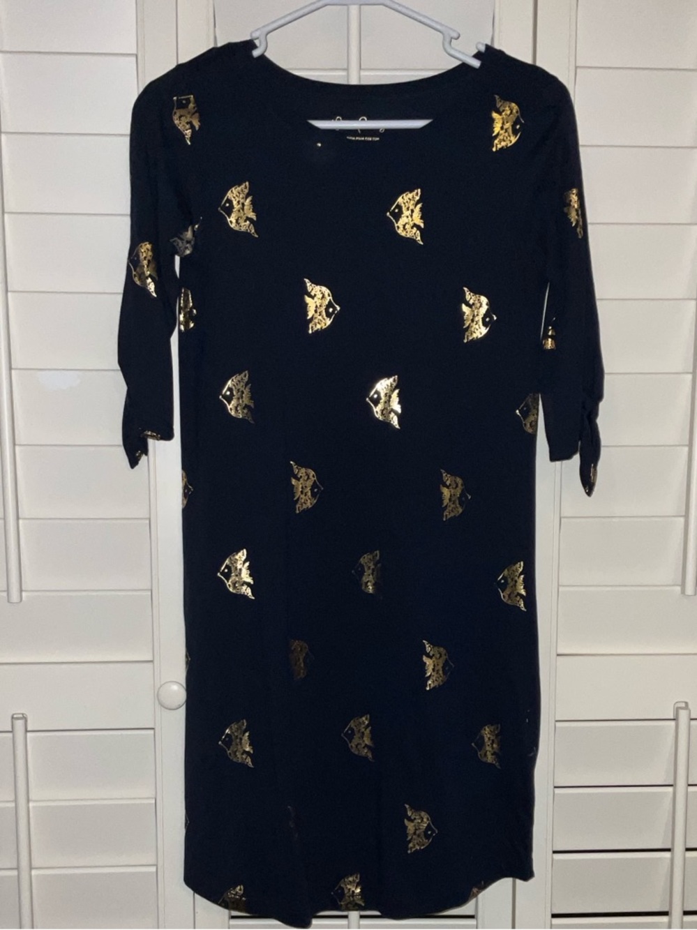 Lilly Pulitzer Navy Dress with Gold Foil Accents. 1/4 sleeves
